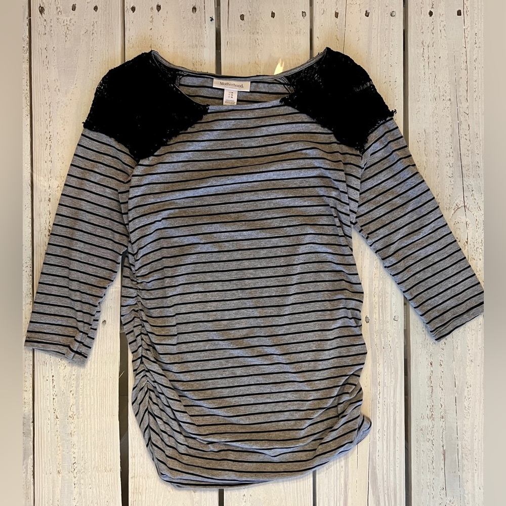 Motherhood Maternity Long Sleeve Top